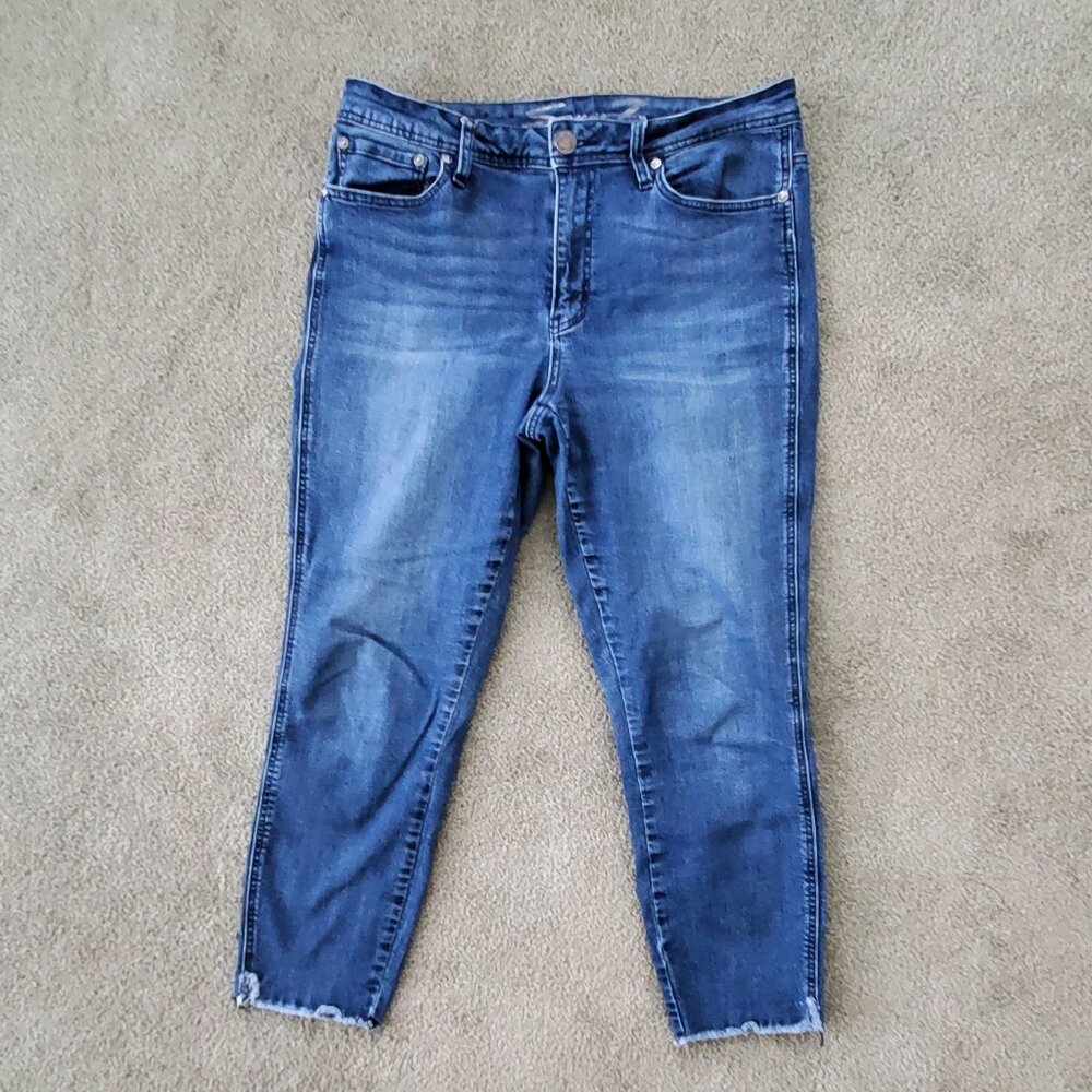 Women's Skinny Frayed Hem Skinny Jeans